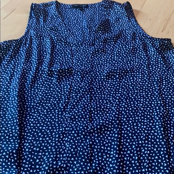 Banana republic polyester top - Picture 1 of 6